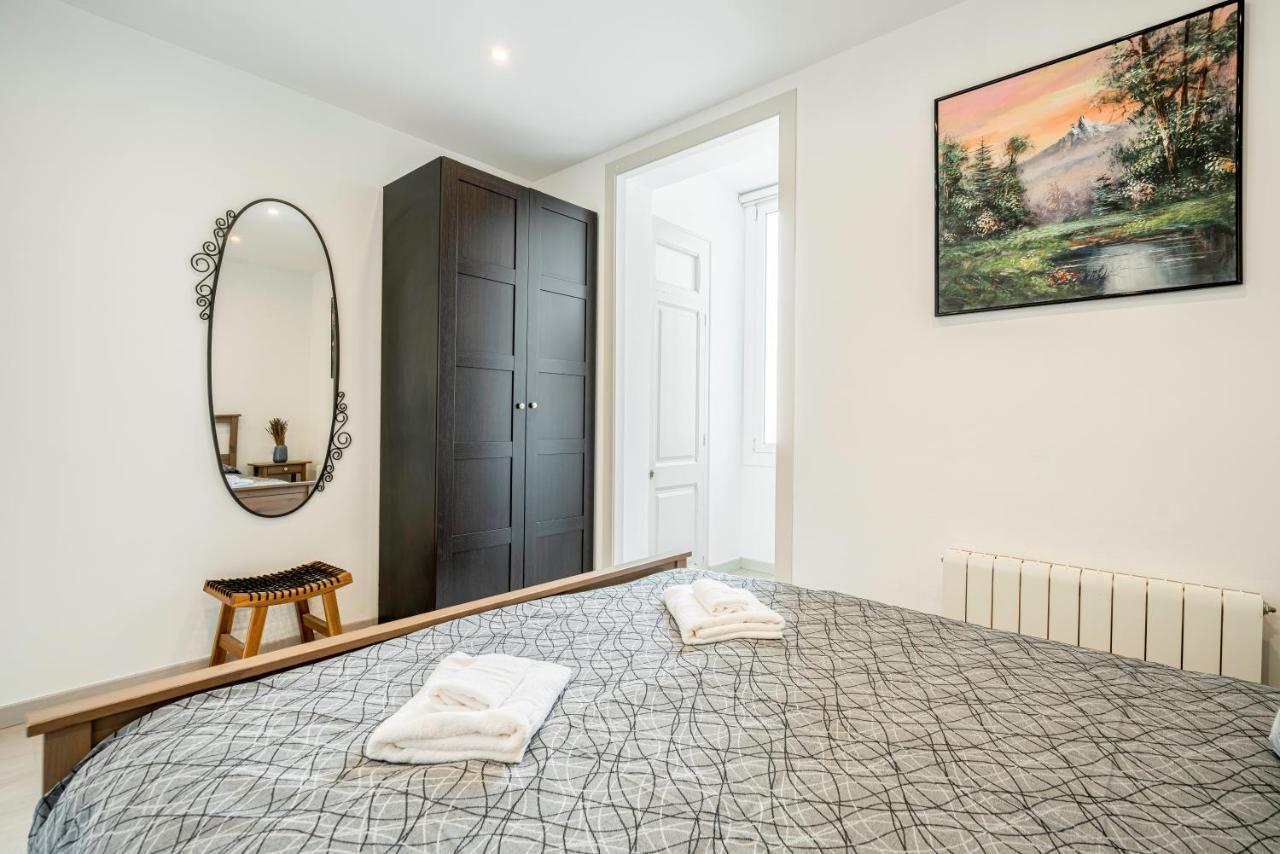 Sagrada Familia C&D Lovely Apartment Barcelona Luaran gambar