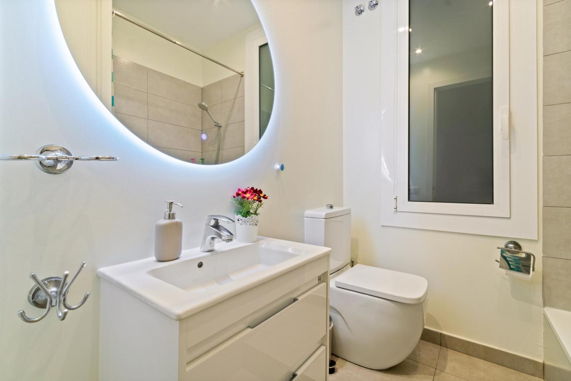 Sagrada Familia C&D Lovely Apartment Barcelona Luaran gambar